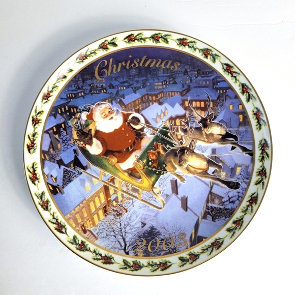 2003 ANNUAL CHRISTMAS COLLECTORS PLATE COMING TO TOWN BY TOM NEWSOM - Picture 1 of 6